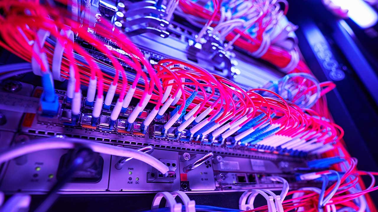 Τριπλή προστασία από ιούς και malware